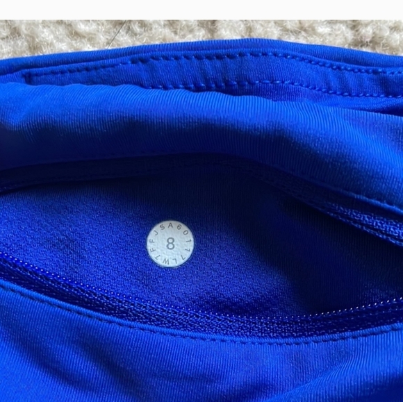 Lululemon HIGH RISE - Picture 4 of 5